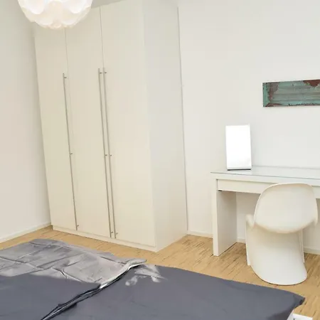 Moderne Wohnung, Nahe Koln, Messewohnung Апартаменты *