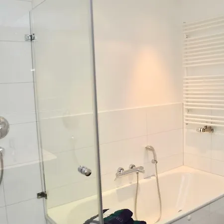 Апартаменты Moderne Wohnung, Nahe Koln, Messewohnung *